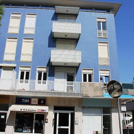 Azzurro * Λινιάνο Σαμπιαντόρο